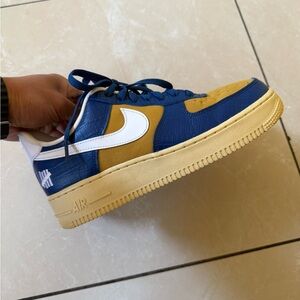 Size 6.5 Nike Undefeated x Air Force 1 SP Low Dunk vs AF1 no box